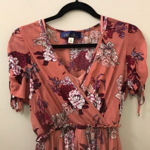 ❤️3/$25❤️ Blue Rain Pink Floral Dress